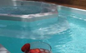 Casa de praia com piscina em Governador Celso Ramos